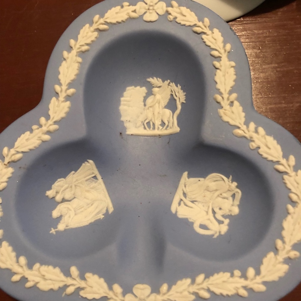 WEDGWOOD TRINKETS DISH